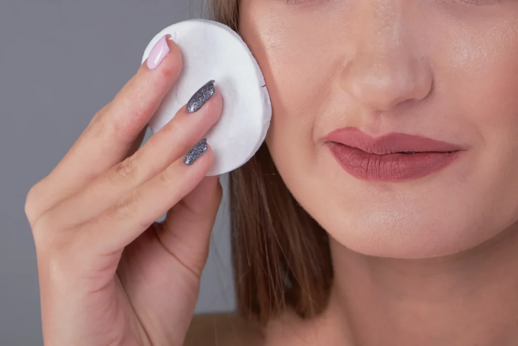 Makeup remover wipes