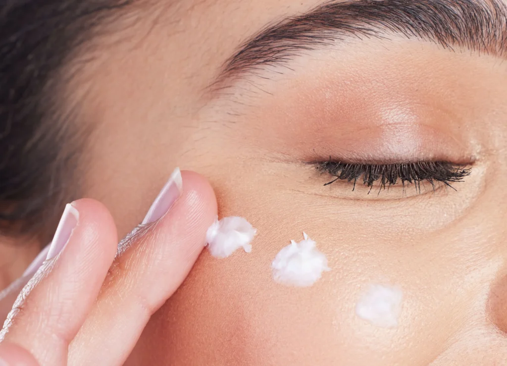 What are the Best Eye Creams for Dry Skin